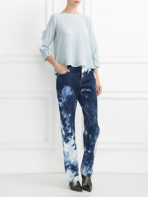 Свободные джинсы из вареного денима - Модель Общий вид