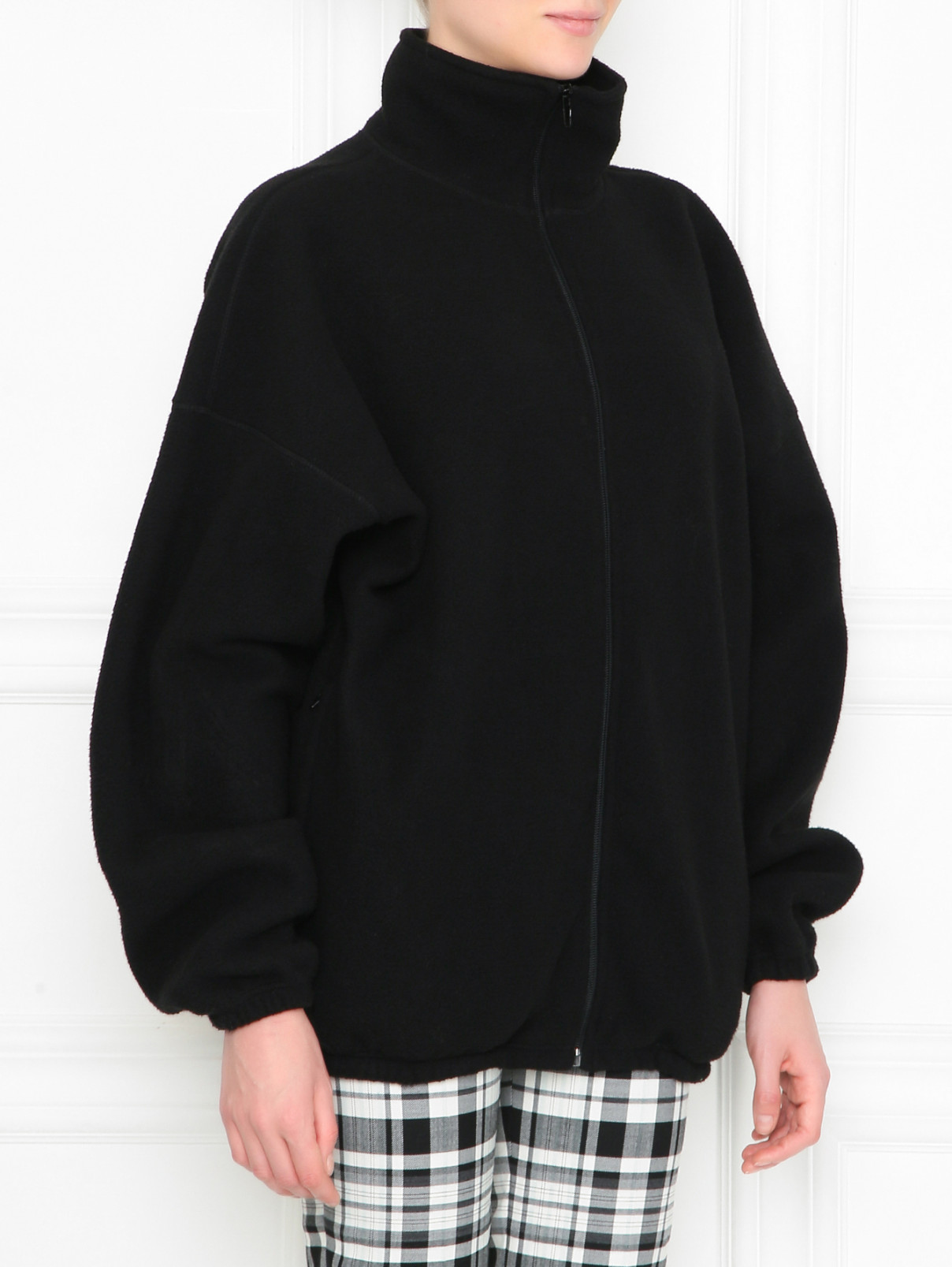 Куртка на молнии с вышивкой Balenciaga  –  L40574 528562 Куртка на молнии с вышивкой Balenciaga Модель Верх-Низ N314  – Цвет:  Черный